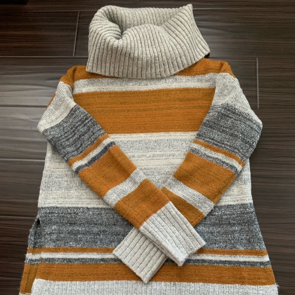 Mystree Sweaters - Mysteree Sweater